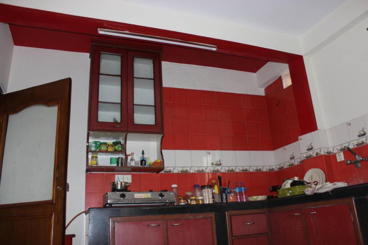Kathmandu Home Stay & Hostel Esterno foto