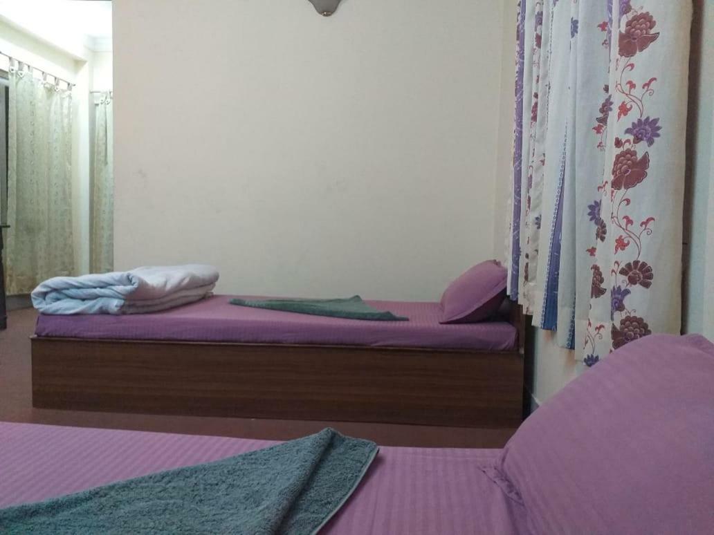 Kathmandu Home Stay & Hostel Esterno foto